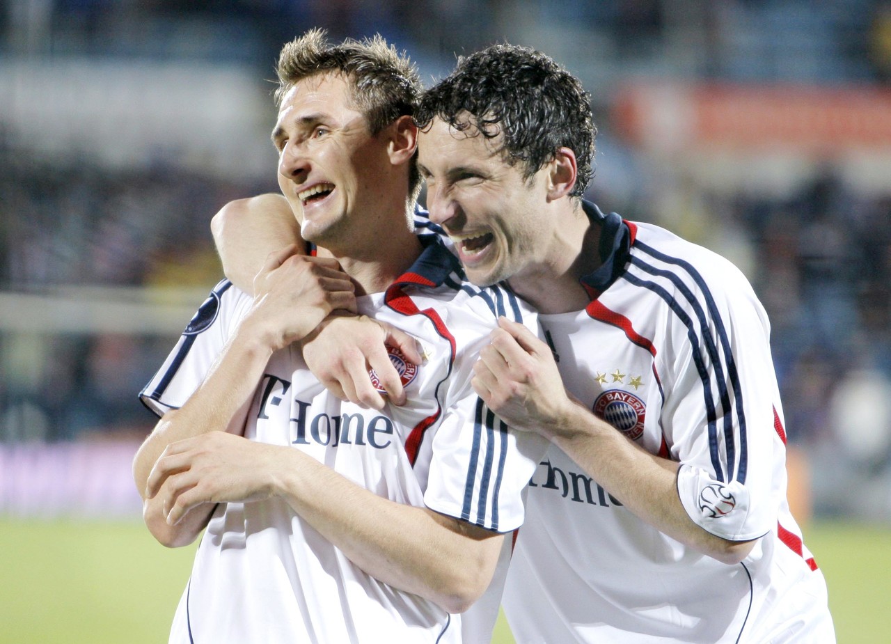 将其引入麾 将其引入麾