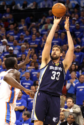 球迷们对其 球迷们对其