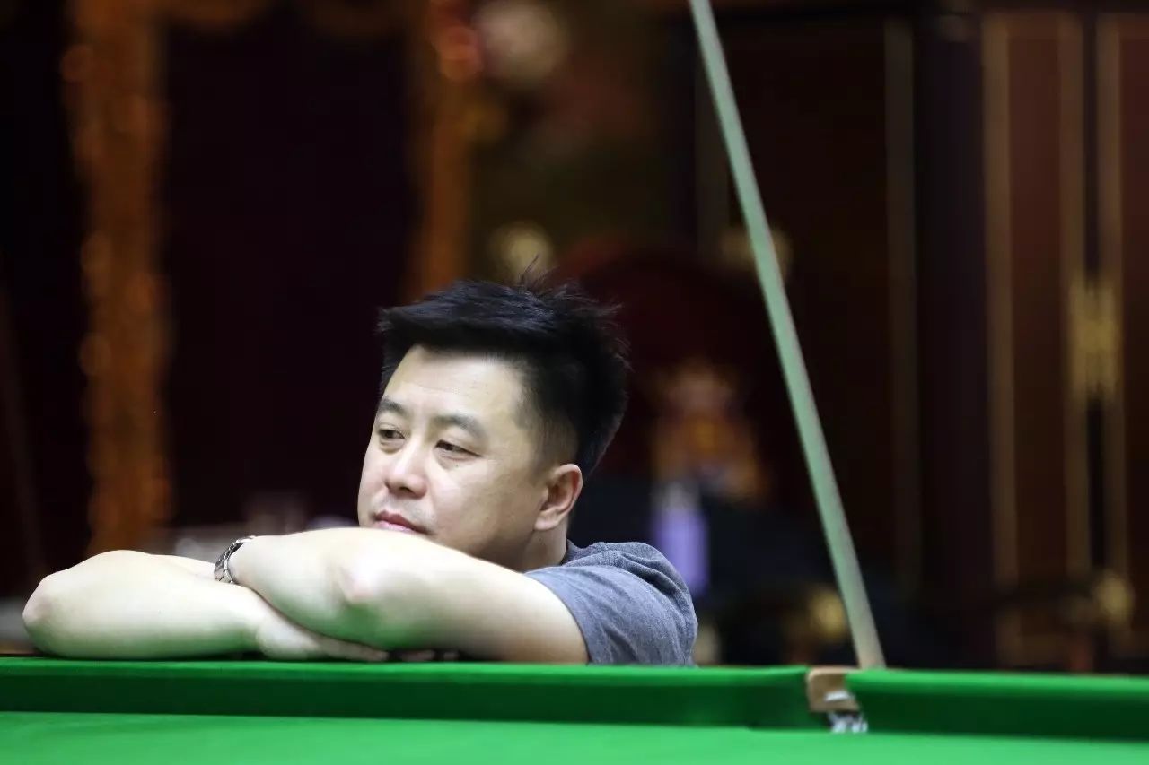 也点燃了球 也点燃了球