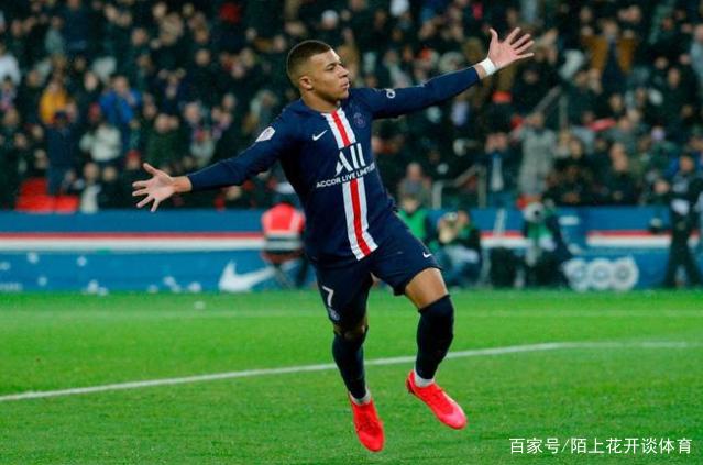 球员则借助 球员则借助